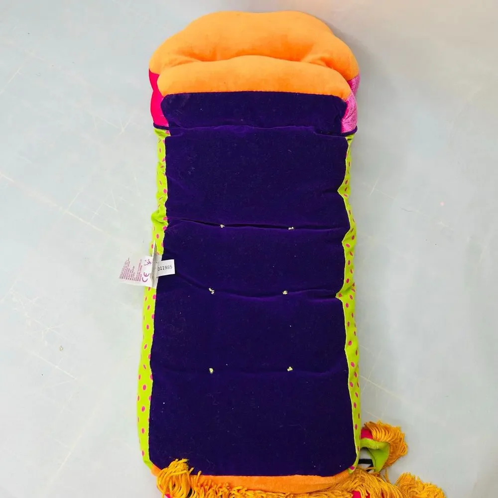 Groovy Girls lot  9 dolls, bed and Desk Manhattan Toy